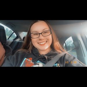 Meet your Posher, Destiny